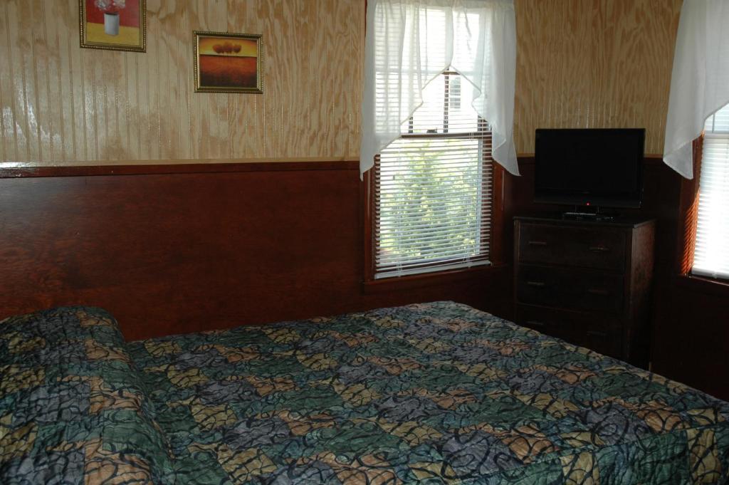 Channel Waterfront Cottages Weirs Beach Bilik gambar